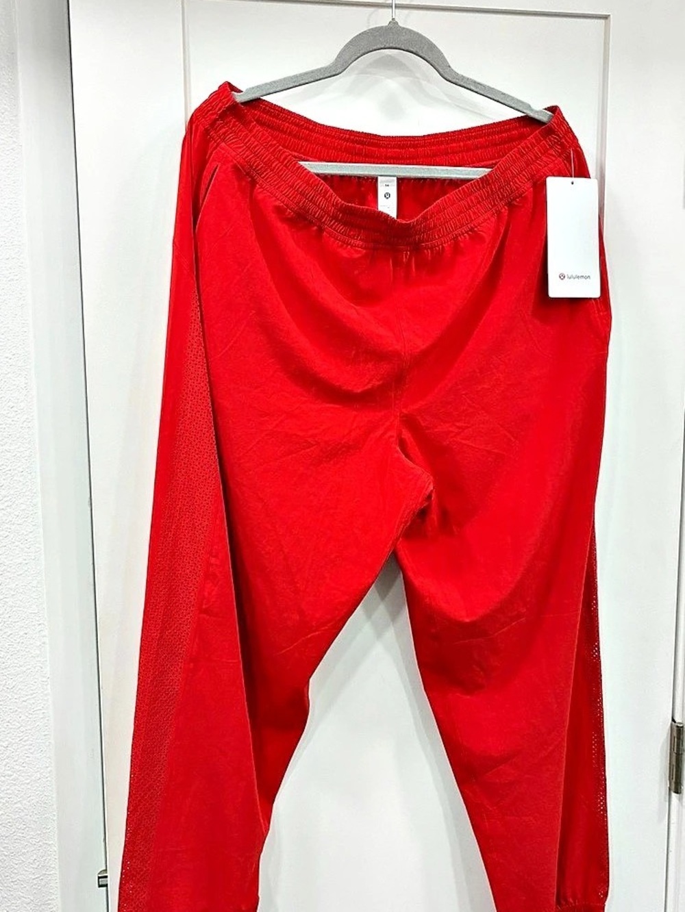 lululemon Adapted State Jogger Red Joggers Size 14 NWT